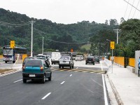 Prefeitura entrega a segunda ponte sobre o rio Embu Mirim